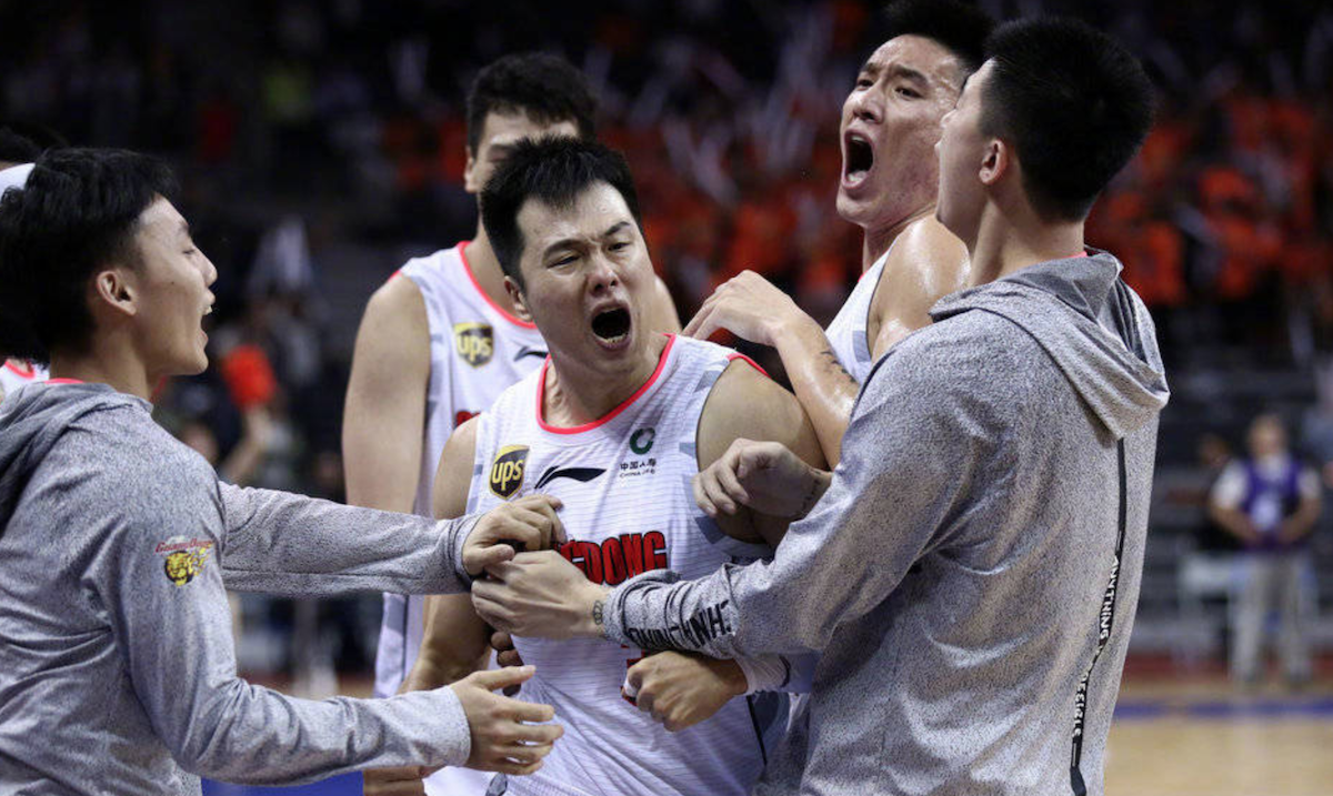 神仙对局!CBA比赛过程堪比大片 神仙对局!CBA比赛过程堪比大片