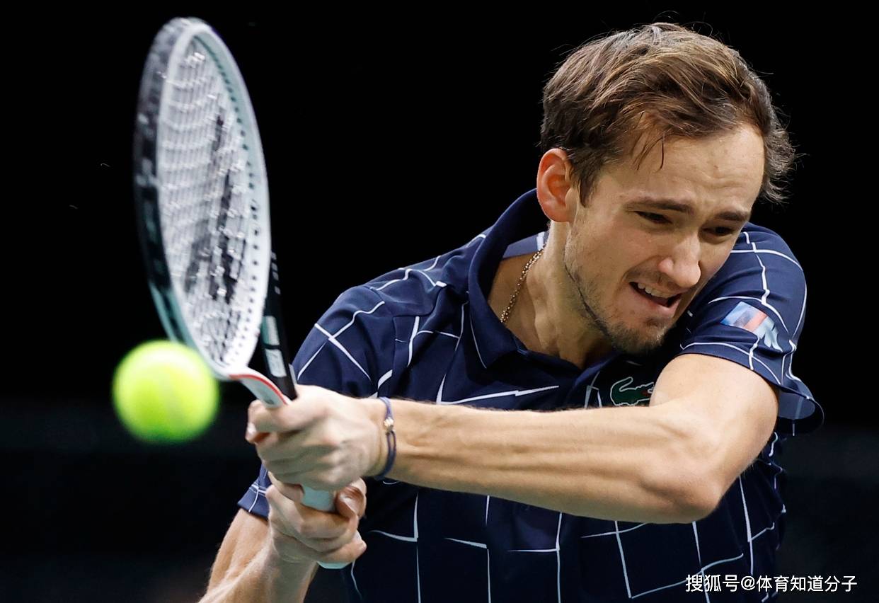 拉沃尔杯绝杀ATP总决赛,梅德韦杰夫扛起全队 拉沃尔杯绝杀ATP总决赛,梅德韦杰夫扛起全队