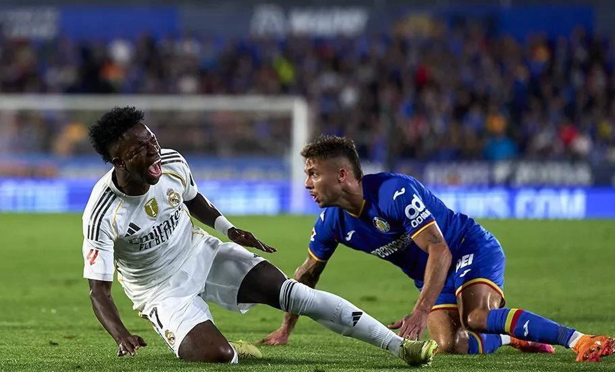 智利险胜中国,姆巴佩状态火热 智利险胜中国,姆巴佩状态火热